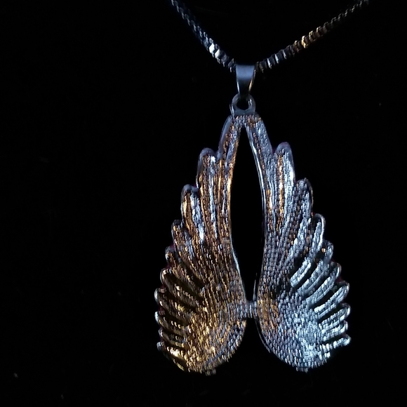 PINK Enamel and White Crystal Wings Silver Tone Pendant Necklace - Picture 3 of 5